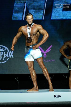 MAN'S PHYSIQUE +179